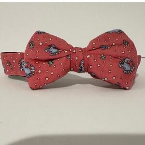Men's Vineyard Vines Crab print bowtie adjustable